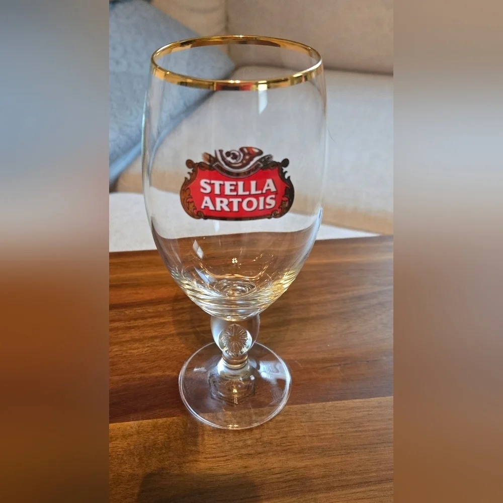 NWOT | Stella Artois | Vintage Belgian Chalice Beer Glass | Gold Rimmed | 0.33cl